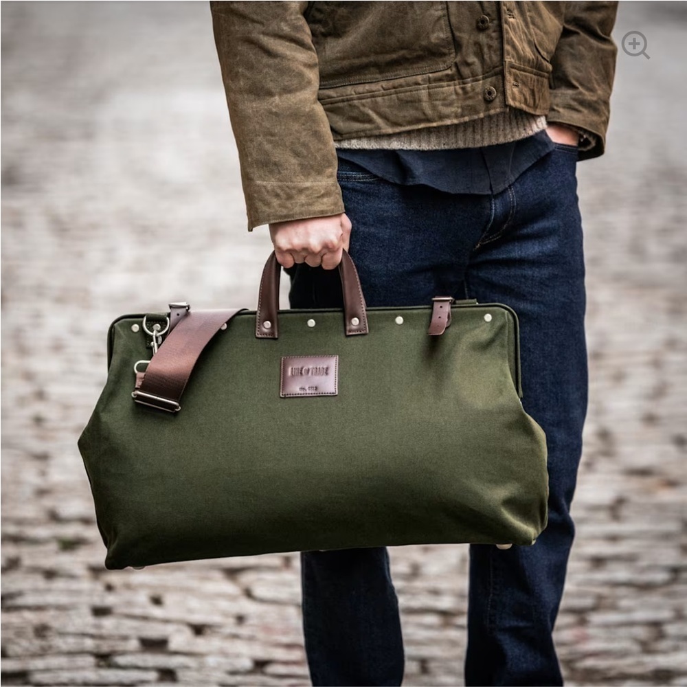 NWOT Line Of Trade Olive Canvas Weekender Bag